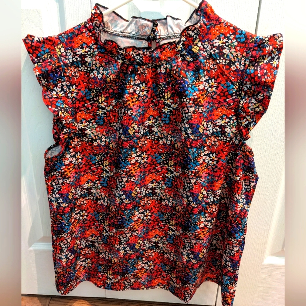 Floral Ruffle Sleeve and Neck Blouse
